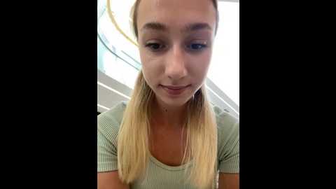 Media: lia__love Stripchat 2025-07-23 12:06:00