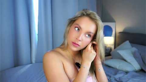 aftonconnett @ stripchat on 20250724