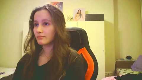 Media: babywaifu Stripchat 2025-07-24 19:51:00