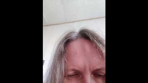 Media: evelina_cute Stripchat 2025-07-24 06:29:00