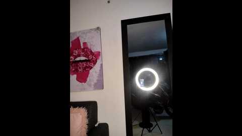 Media: hanaa_18 Stripchat 2025-07-24 01:08:00