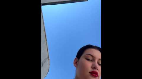 Media: kikiwatson Stripchat 2025-07-24 06:54:00