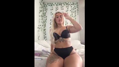 curvygxxx @ stripchat on 20250725