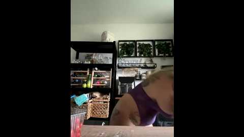 Media: sophi_spice Stripchat 2025-07-25 16:38:00