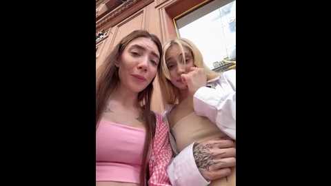 Media: ballerinacappuccino_ Stripchat 2025-07-26 10:25:00