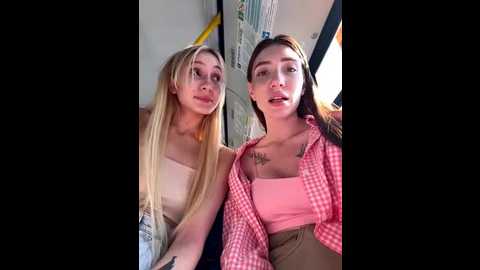 Media: ballerinacappuccino_ Stripchat 2025-07-26 13:25:00