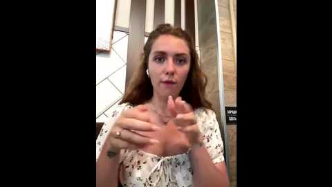 Media: mariid Stripchat 2025-07-26 08:28:00