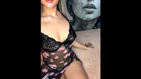 Media: maya_mimi Stripchat 2025-07-26 02:58:00