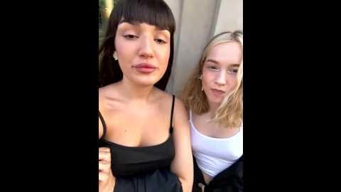 Media: sophie_avory Stripchat 2025-07-26 16:05:00