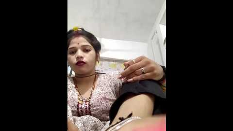 Media: sapna_love143 Stripchat 2025-07-29 04:30:00
