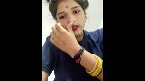 Media: sapna_love143 Stripchat 2025-07-29 04:53:00