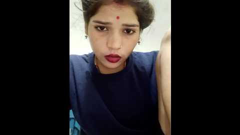 Media: sapna_love143 Stripchat 2025-07-29 05:36:00