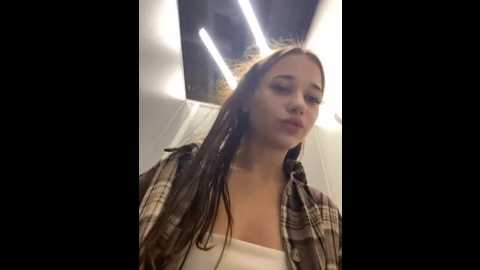 Media: juice_bunny Stripchat 2025-07-30 07:54:00