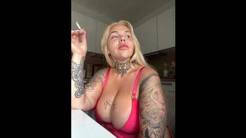 lenigold_official @ stripchat on 20250730