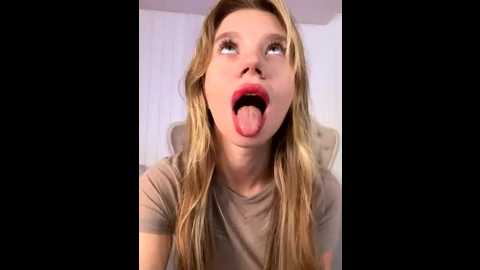 bella_suns @ stripchat on 20250801
