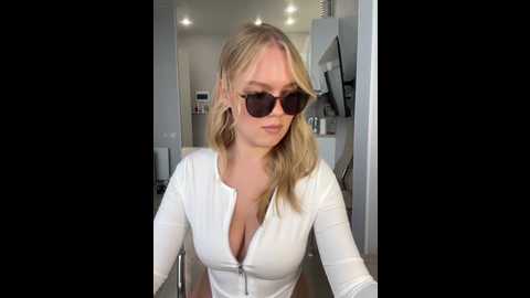 little_forest_elf @ stripchat on 20250801