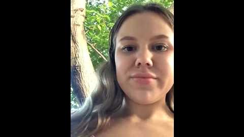 Media: lucy_dell Stripchat 2025-08-01 03:22:00