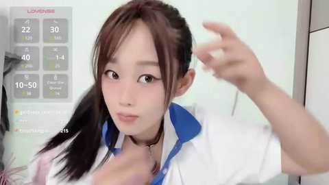 yueyue2003 @ stripchat on 20250801