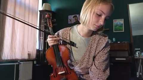 elly_shine_ @ stripchat on 20250802
