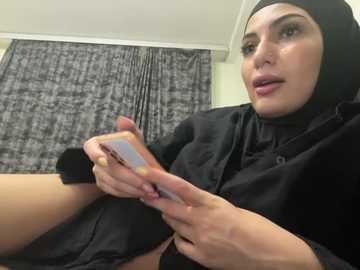 gumusguray @ stripchat on 20250802