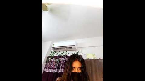 v_hot_sweet @ stripchat on 20250803
