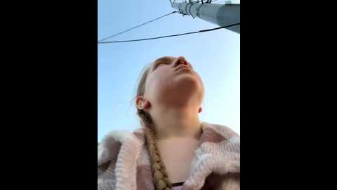 Media: bambi_lu Stripchat 2025-08-04 02:06:00