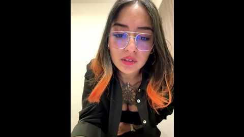 rae_lil_white @ stripchat on 20250804