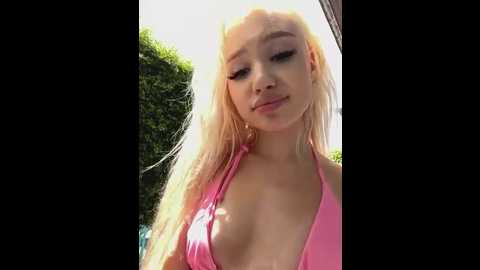 kiss_avrora_ @ stripchat on 20250805