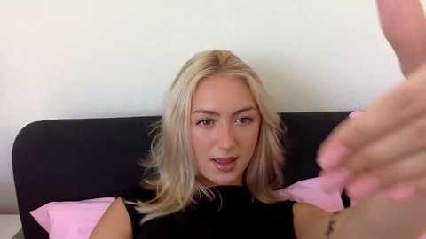 kitty_swetty @ stripchat on 20250805