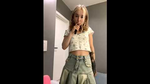 baby_tiny @ stripchat on 20250806