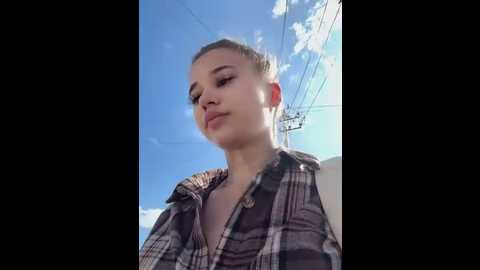 juice_bunny @ stripchat on 20250806