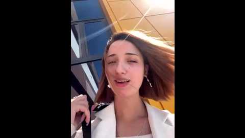 Media: dollytall Stripchat 2025-08-07 09:08:00