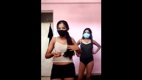 hot_komall @ stripchat on 20250807