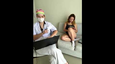 nura_n_sarah @ stripchat on 20250807