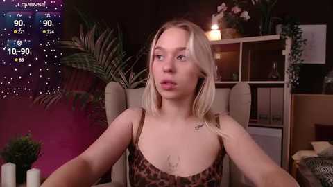 pooja_hegde @ stripchat on 20250807