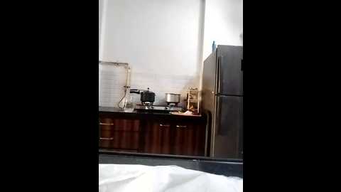 Media: taniya_2004 Stripchat 2025-08-07 01:17:00