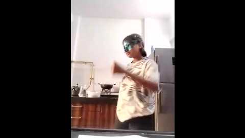 taniya_2004 @ stripchat on 20250807