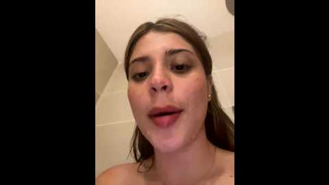 Media: _alice_1 Stripchat 2025-08-08 04:39:00