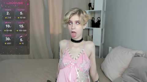 angel_jules @ stripchat on 20250808