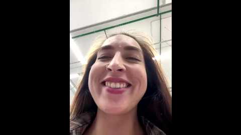 holly_play @ stripchat on 20250808