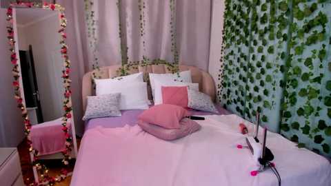 love_is_lola @ stripchat on 20250808