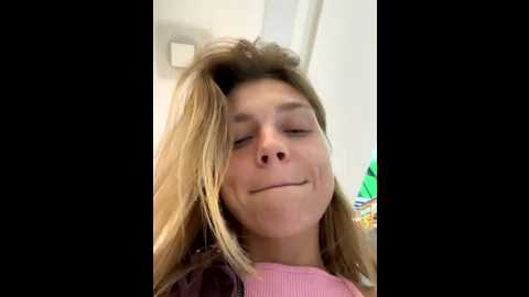 valenciashock @ stripchat on 20250809