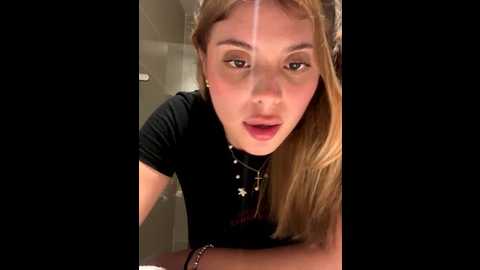 Media: _alice_1 Stripchat 2025-08-10 00:15:00