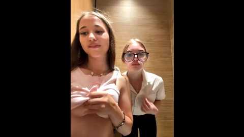 juice_bunny @ stripchat on 20250810