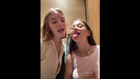juice_bunny @ stripchat on 20250810