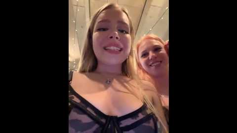 liza_risky @ stripchat on 20250810