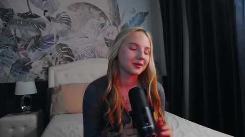 sky_cutie @ stripchat on 20250810