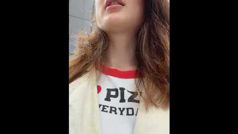 Media: dina_tease Stripchat 2025-08-11 09:56:00