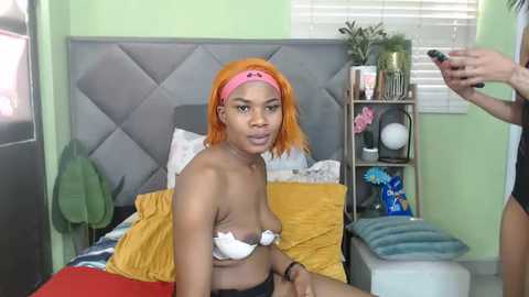 lauren_007 @ stripchat on 20250811