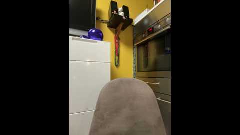 Media: sexymelli18 Stripchat 2025-08-12 20:38:00